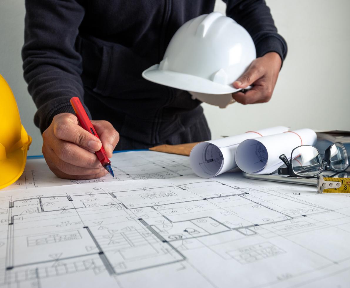 contracts manager job description