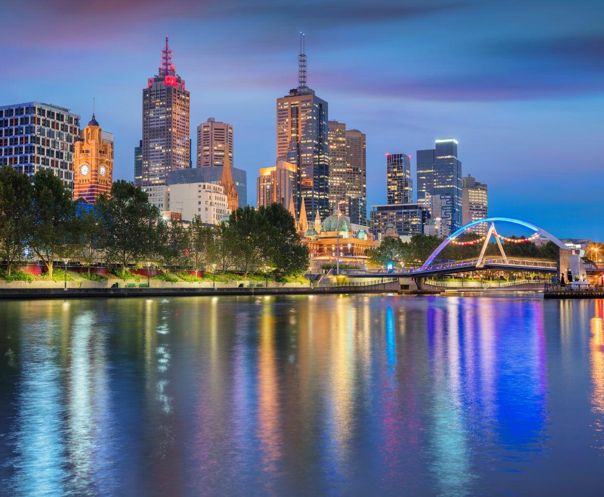 photo of melbourne CBD showing the southbank area