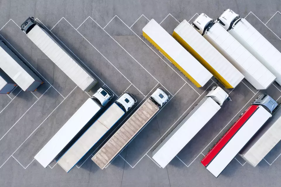 arial view of trucks in truck stop