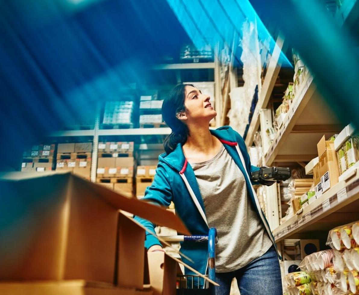 work with Amazon and Randstad work with Amazon and Randstad